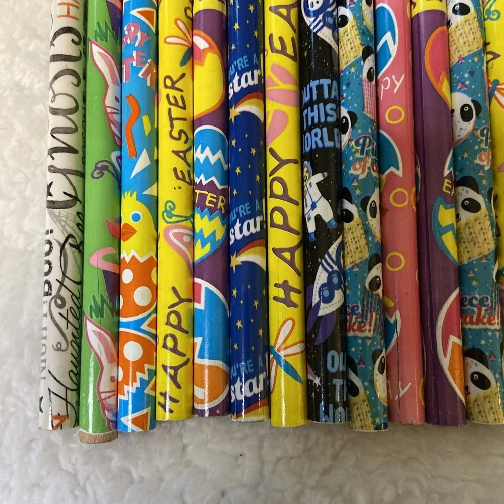 Novelty Pencils Various‎ Mixed Lot of 19 Halloween Holiday Skeletons Bunnies